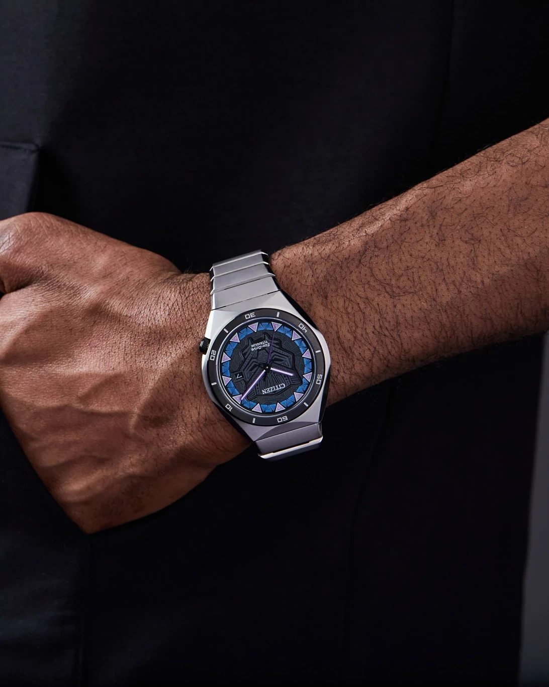 Black Panther Black Dial Super Titanium Bracelet AW1668-50W